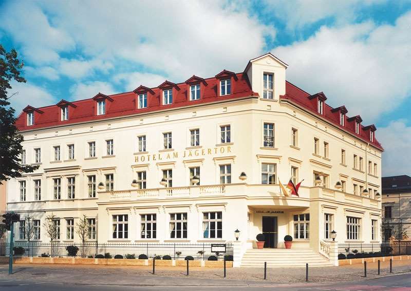 Hotel Am Jagertor Потсдам Экстерьер фото